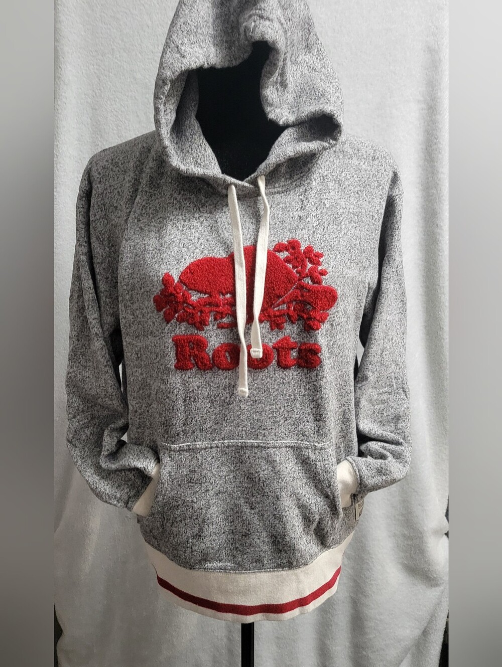 Unisex Roots Canada Small Cabin Salt & Pepper Red Beaver Logo Hoodie